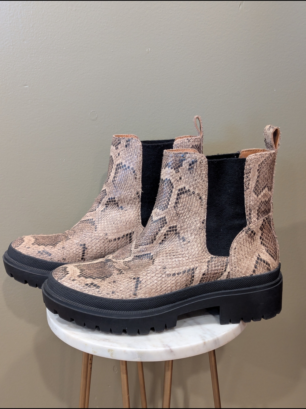 Lucky Brand Snake-print Chelsea Lug Boots Size 8.5 Emali